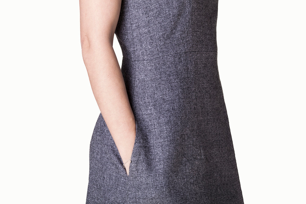Vestido Ms Worker falda recta pinzas en escote y manga japonesa en cáñamo y lana bolsillos